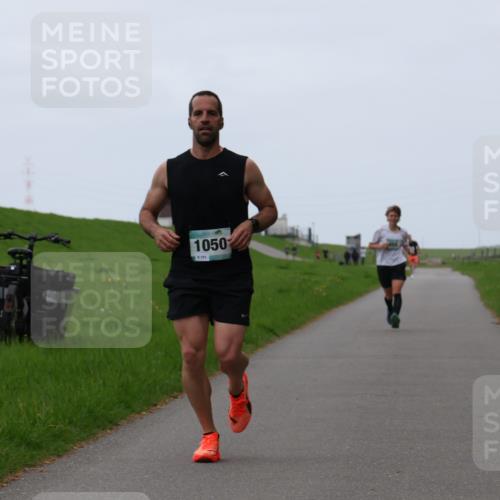 04.05.2025 - 8. Wedeler Halbmarathon Yannick Fuchs http://msf.ph/oto/7827395 04.05.2025 11:14:55 Laufen 1050, 1511 meine-sportfotos.de