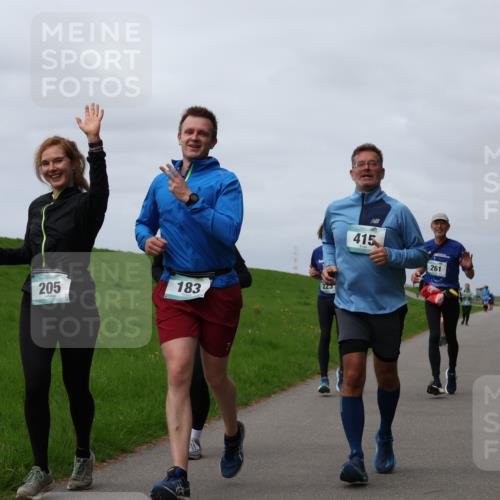 04.05.2025 - 8. Wedeler Halbmarathon Yannick Fuchs http://msf.ph/oto/7827402 04.05.2025 11:57:11 Laufen 205, 183, 223, 415, 261 meine-sportfotos.de