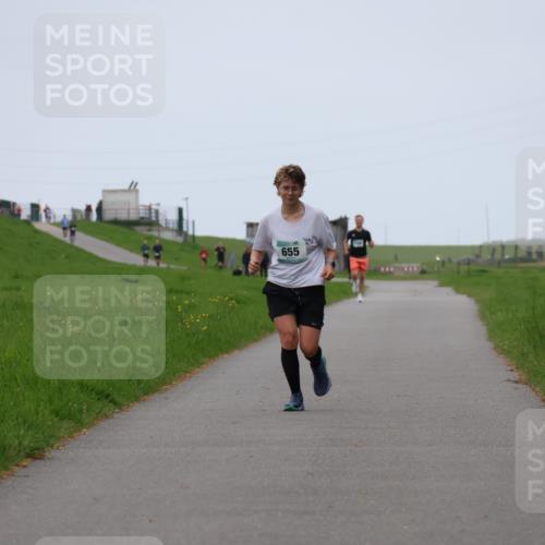 04.05.2025 - 8. Wedeler Halbmarathon Yannick Fuchs http://msf.ph/oto/7827417 04.05.2025 11:14:56 Laufen 655 meine-sportfotos.de