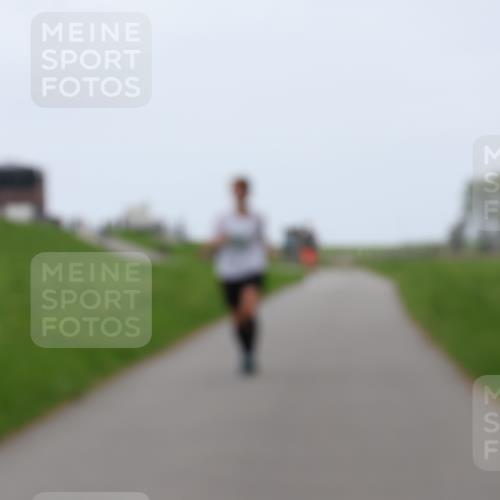04.05.2025 - 8. Wedeler Halbmarathon Yannick Fuchs http://msf.ph/oto/7827442 04.05.2025 11:14:56 Laufen  meine-sportfotos.de