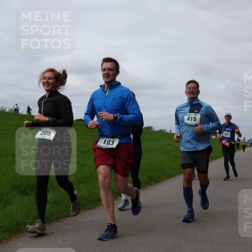 04.05.2025 - 8. Wedeler Halbmarathon Yannick Fuchs http://msf.ph/oto/7827444 04.05.2025 11:57:12 Laufen 205, 183, 415, 261 meine-sportfotos.de