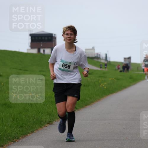 04.05.2025 - 8. Wedeler Halbmarathon Yannick Fuchs http://msf.ph/oto/7827450 04.05.2025 11:14:59 Laufen 655 meine-sportfotos.de