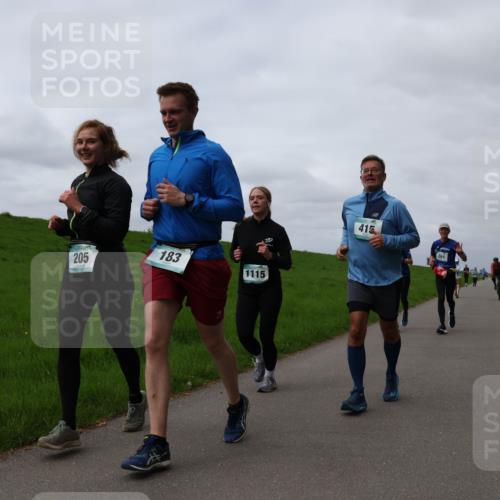 04.05.2025 - 8. Wedeler Halbmarathon Yannick Fuchs http://msf.ph/oto/7827473 04.05.2025 11:57:12 Laufen 215, 183, 205, 1115, 415 meine-sportfotos.de