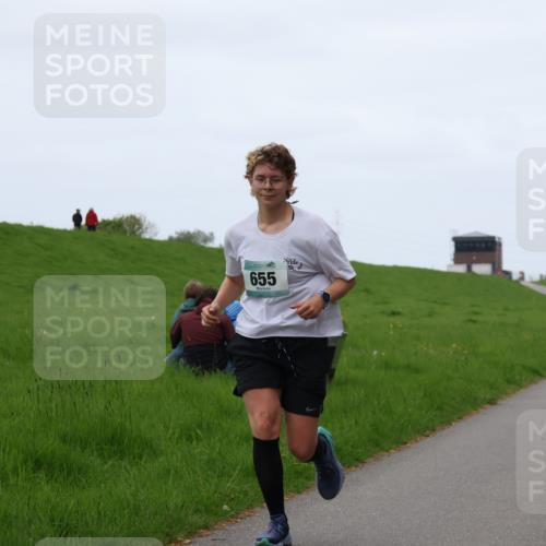 04.05.2025 - 8. Wedeler Halbmarathon Yannick Fuchs http://msf.ph/oto/7827496 04.05.2025 11:15:02 Laufen 655 meine-sportfotos.de