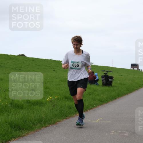 04.05.2025 - 8. Wedeler Halbmarathon Yannick Fuchs http://msf.ph/oto/7827513 04.05.2025 11:15:03 Laufen 655 meine-sportfotos.de