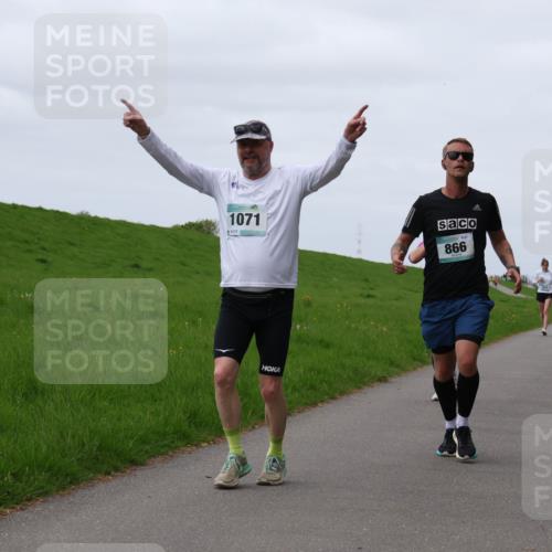 04.05.2025 - 8. Wedeler Halbmarathon Yannick Fuchs http://msf.ph/oto/7827550 04.05.2025 11:34:30 Laufen 1071, 866 meine-sportfotos.de