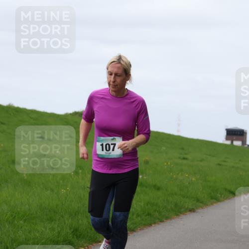04.05.2025 - 8. Wedeler Halbmarathon Yannick Fuchs http://msf.ph/oto/7827627 04.05.2025 11:34:34 Laufen 107 meine-sportfotos.de