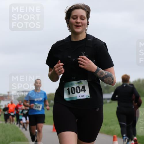 04.05.2025 - 8. Wedeler Halbmarathon Yannick Fuchs http://msf.ph/oto/7827706 04.05.2025 11:15:27 Laufen 228, 1004, 147 meine-sportfotos.de