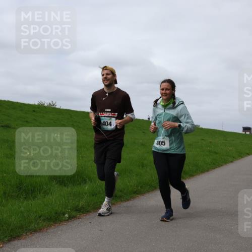 04.05.2025 - 8. Wedeler Halbmarathon Yannick Fuchs http://msf.ph/oto/7827784 04.05.2025 11:57:32 Laufen 3, 404, 405 meine-sportfotos.de