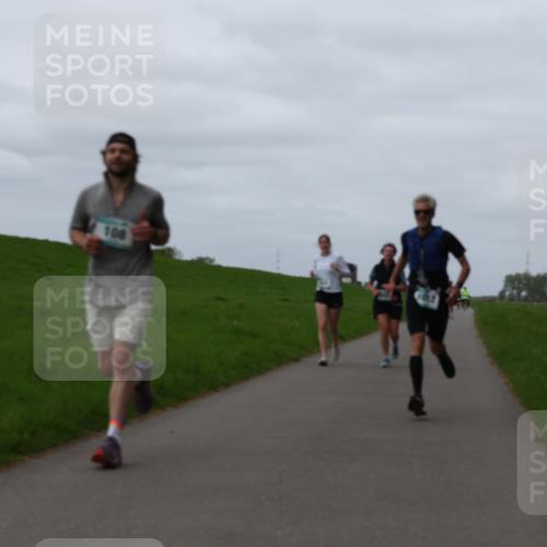04.05.2025 - 8. Wedeler Halbmarathon Yannick Fuchs http://msf.ph/oto/7827805 04.05.2025 11:34:42 Laufen 108 meine-sportfotos.de