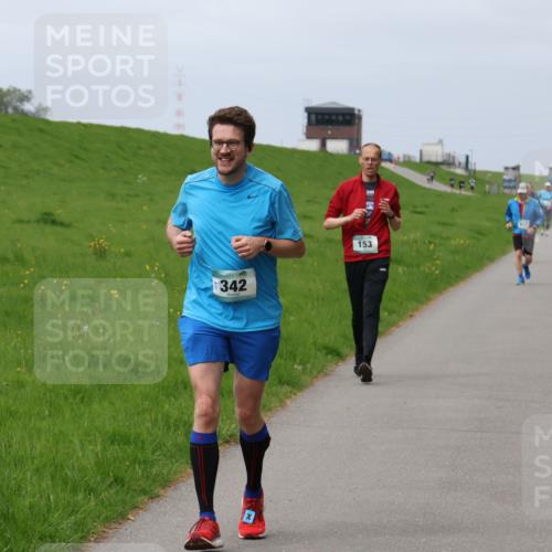 04.05.2025 - 8. Wedeler Halbmarathon Yannick Fuchs http://msf.ph/oto/7827813 04.05.2025 11:57:43 Laufen 342, 153 meine-sportfotos.de