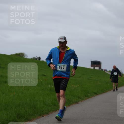 04.05.2025 - 8. Wedeler Halbmarathon Yannick Fuchs http://msf.ph/oto/7827917 04.05.2025 11:57:57 Laufen 517, 163 meine-sportfotos.de