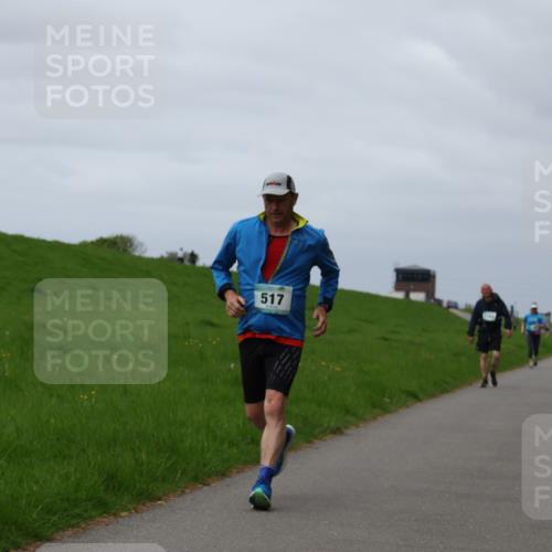 04.05.2025 - 8. Wedeler Halbmarathon Yannick Fuchs http://msf.ph/oto/7827920 04.05.2025 11:57:57 Laufen 517 meine-sportfotos.de
