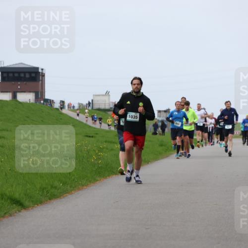 04.05.2025 - 8. Wedeler Halbmarathon Yannick Fuchs http://msf.ph/oto/7827994 04.05.2025 11:34:49 Laufen 1035, 945 meine-sportfotos.de