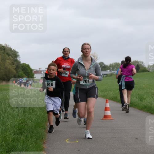 04.05.2025 - 8. Wedeler Halbmarathon Yannick Fuchs http://msf.ph/oto/7828048 04.05.2025 11:15:41 Laufen 616, 50, 096, 701 meine-sportfotos.de