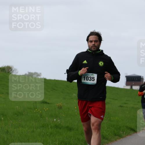 04.05.2025 - 8. Wedeler Halbmarathon Yannick Fuchs http://msf.ph/oto/7828119 04.05.2025 11:34:58 Laufen 1035, 586 meine-sportfotos.de
