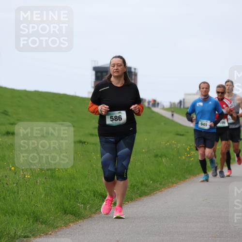04.05.2025 - 8. Wedeler Halbmarathon Yannick Fuchs http://msf.ph/oto/7828146 04.05.2025 11:35:00 Laufen 586, 982, 945, 186, 51 meine-sportfotos.de