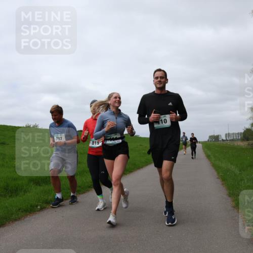 04.05.2025 - 8. Wedeler Halbmarathon Yannick Fuchs http://msf.ph/oto/7828161 04.05.2025 11:58:45 Laufen 797, 819, 10 meine-sportfotos.de