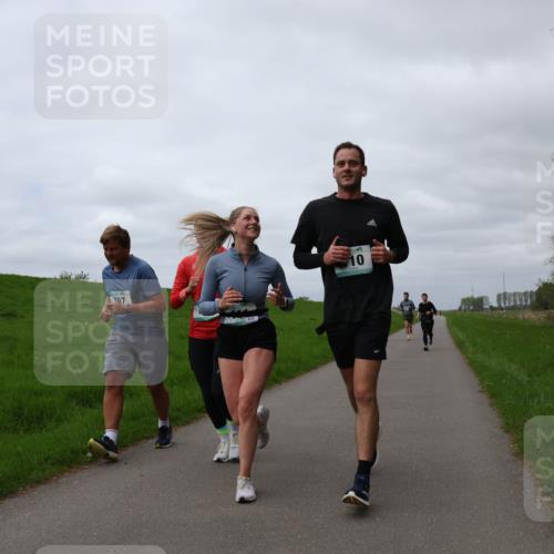 04.05.2025 - 8. Wedeler Halbmarathon Yannick Fuchs http://msf.ph/oto/7828162 04.05.2025 11:58:45 Laufen 10 meine-sportfotos.de