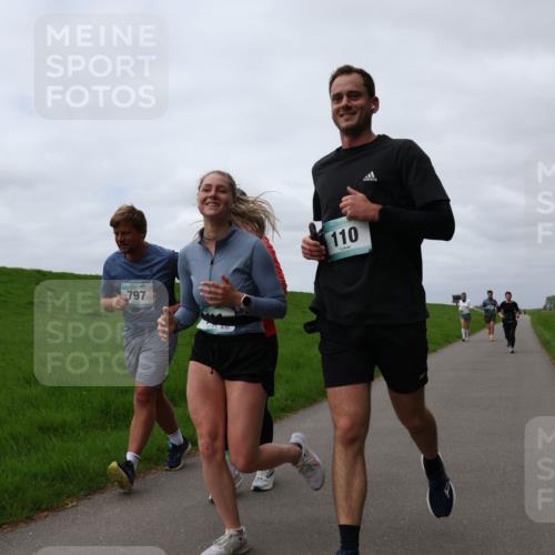 04.05.2025 - 8. Wedeler Halbmarathon Yannick Fuchs http://msf.ph/oto/7828185 04.05.2025 11:58:46 Laufen 797, 110 meine-sportfotos.de