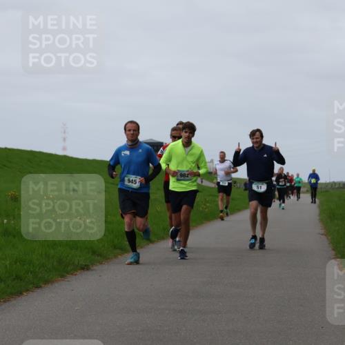04.05.2025 - 8. Wedeler Halbmarathon Yannick Fuchs http://msf.ph/oto/7828255 04.05.2025 11:35:06 Laufen 945, 982, 51 meine-sportfotos.de