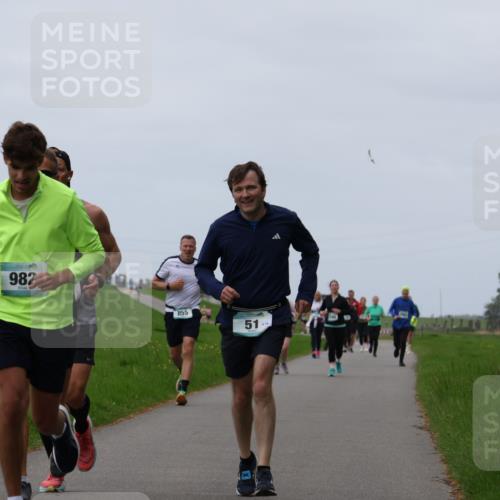 04.05.2025 - 8. Wedeler Halbmarathon Yannick Fuchs http://msf.ph/oto/7828276 04.05.2025 11:35:08 Laufen 982, 855, 51 meine-sportfotos.de