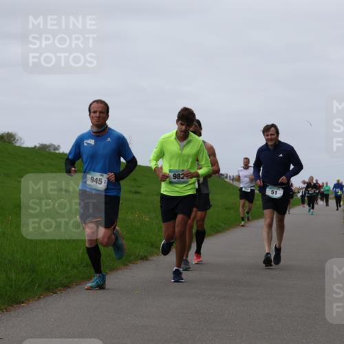04.05.2025 - 8. Wedeler Halbmarathon Yannick Fuchs http://msf.ph/oto/7828289 04.05.2025 11:35:08 Laufen 945, 982, 51 meine-sportfotos.de