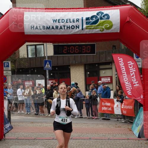 04.05.2025 - 8. Wedeler Halbmarathon Felixshl http://msf.ph/oto/7828363 04.05.2025 12:06:27 Ziel 200, 431 meine-sportfotos.de