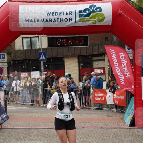 04.05.2025 - 8. Wedeler Halbmarathon Felixshl http://msf.ph/oto/7828376 04.05.2025 12:06:28 Ziel 198, 200, 431 meine-sportfotos.de