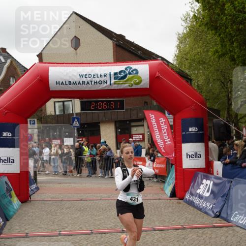 04.05.2025 - 8. Wedeler Halbmarathon Felixshl http://msf.ph/oto/7828390 04.05.2025 12:06:28 Ziel 198, 200, 431 meine-sportfotos.de