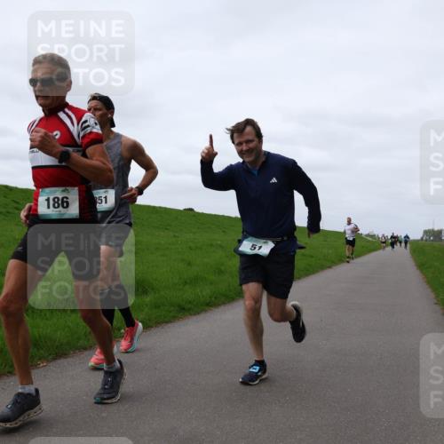 04.05.2025 - 8. Wedeler Halbmarathon Yannick Fuchs http://msf.ph/oto/7828408 04.05.2025 11:35:12 Laufen 186, 51, 51 meine-sportfotos.de