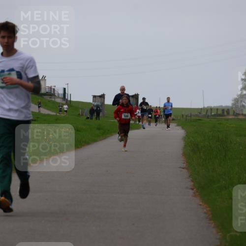 04.05.2025 - 8. Wedeler Halbmarathon Yannick Fuchs http://msf.ph/oto/7828470 04.05.2025 11:16:05 Laufen  meine-sportfotos.de