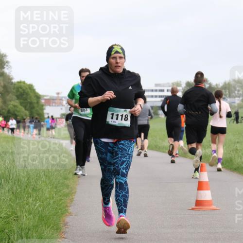 04.05.2025 - 8. Wedeler Halbmarathon Yannick Fuchs http://msf.ph/oto/7828508 04.05.2025 11:16:10 Laufen 883, 1118, 158 meine-sportfotos.de