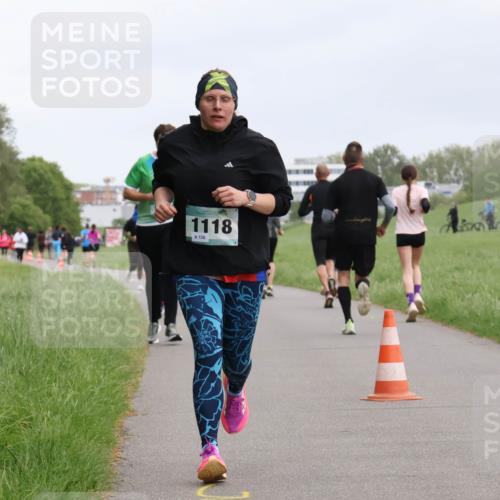 04.05.2025 - 8. Wedeler Halbmarathon Yannick Fuchs http://msf.ph/oto/7828523 04.05.2025 11:16:10 Laufen 1118, 158 meine-sportfotos.de