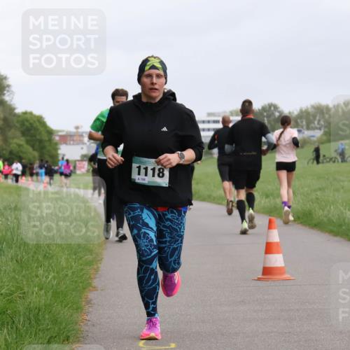 04.05.2025 - 8. Wedeler Halbmarathon Yannick Fuchs http://msf.ph/oto/7828525 04.05.2025 11:16:10 Laufen 1118, 158 meine-sportfotos.de