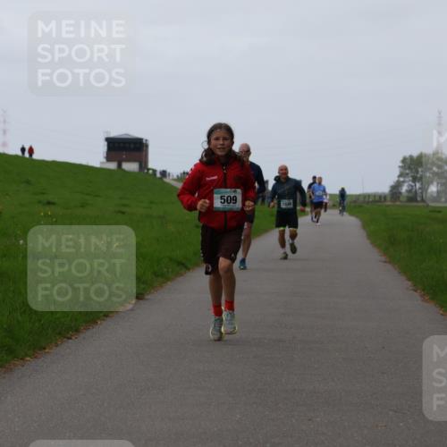 04.05.2025 - 8. Wedeler Halbmarathon Yannick Fuchs http://msf.ph/oto/7828549 04.05.2025 11:16:17 Laufen 509, 1038 meine-sportfotos.de