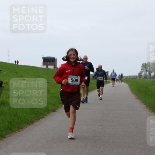 04.05.2025 - 8. Wedeler Halbmarathon Yannick Fuchs http://msf.ph/oto/7828567 04.05.2025 11:16:18 Laufen 509, 4038 meine-sportfotos.de