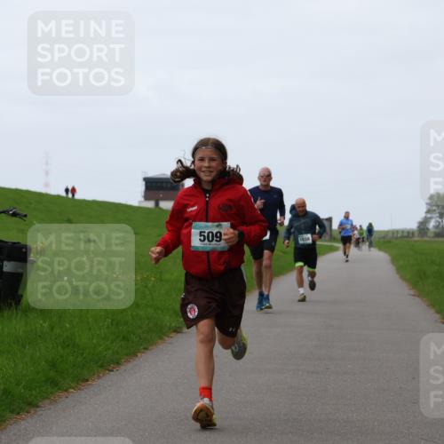 04.05.2025 - 8. Wedeler Halbmarathon Yannick Fuchs http://msf.ph/oto/7828579 04.05.2025 11:16:18 Laufen 509, 1038, 10 meine-sportfotos.de