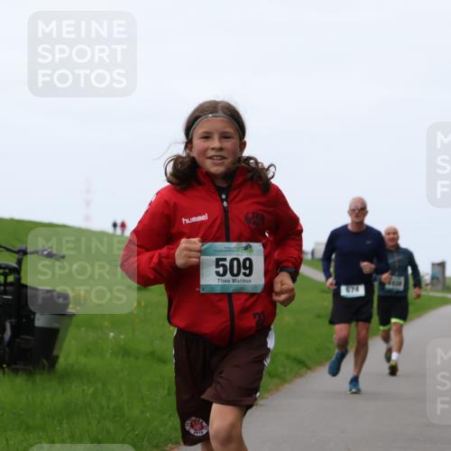 04.05.2025 - 8. Wedeler Halbmarathon Yannick Fuchs http://msf.ph/oto/7828592 04.05.2025 11:16:19 Laufen 910, 509 meine-sportfotos.de