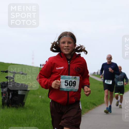 04.05.2025 - 8. Wedeler Halbmarathon Yannick Fuchs http://msf.ph/oto/7828596 04.05.2025 11:16:19 Laufen 509, 574, 1038 meine-sportfotos.de