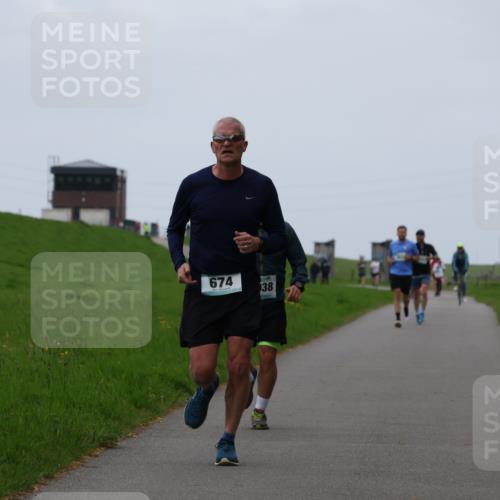 04.05.2025 - 8. Wedeler Halbmarathon Yannick Fuchs http://msf.ph/oto/7828610 04.05.2025 11:16:20 Laufen 674, 38 meine-sportfotos.de