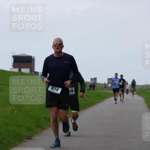 04.05.2025 - 8. Wedeler Halbmarathon Yannick Fuchs http://msf.ph/oto/7828624 04.05.2025 11:16:21 Laufen 674, 38 meine-sportfotos.de