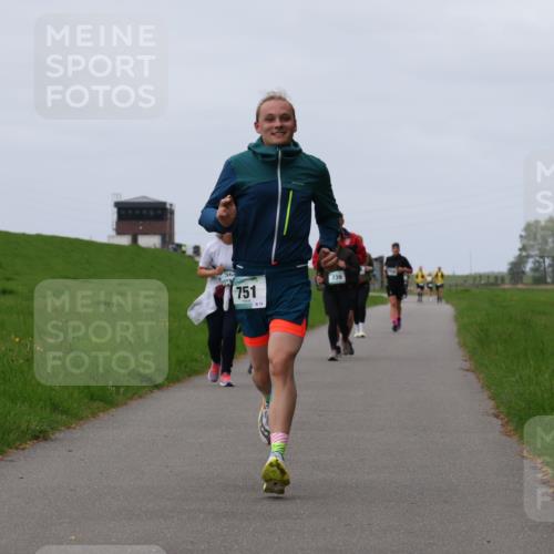 04.05.2025 - 8. Wedeler Halbmarathon Yannick Fuchs http://msf.ph/oto/7828656 04.05.2025 11:35:36 Laufen 751, 74, 739 meine-sportfotos.de