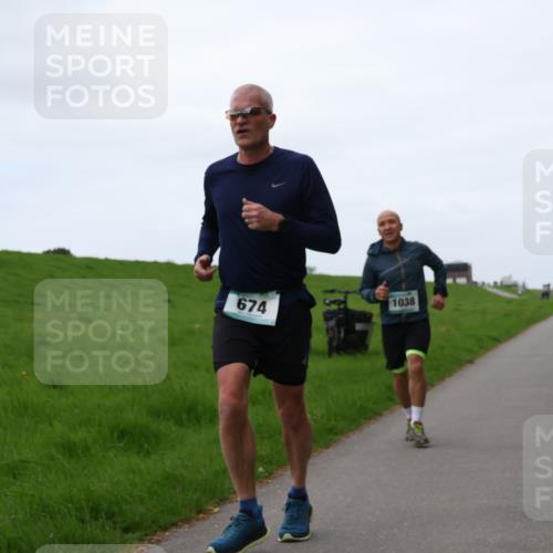 04.05.2025 - 8. Wedeler Halbmarathon Yannick Fuchs http://msf.ph/oto/7828679 04.05.2025 11:16:25 Laufen 1038, 674 meine-sportfotos.de