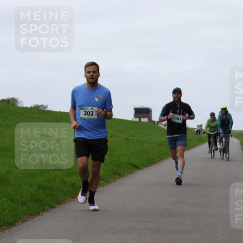 04.05.2025 - 8. Wedeler Halbmarathon Yannick Fuchs http://msf.ph/oto/7828781 04.05.2025 11:16:35 Laufen 303, 1181 meine-sportfotos.de