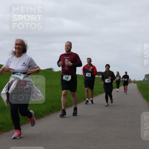 04.05.2025 - 8. Wedeler Halbmarathon Yannick Fuchs http://msf.ph/oto/7828829 04.05.2025 11:35:46 Laufen 360, 18, 740, 739 meine-sportfotos.de