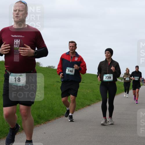 04.05.2025 - 8. Wedeler Halbmarathon Yannick Fuchs http://msf.ph/oto/7828861 04.05.2025 11:35:47 Laufen 18, 740, 739, 1159, 759 meine-sportfotos.de