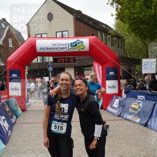 04.05.2025 - 8. Wedeler Halbmarathon Felixshl http://msf.ph/oto/7828895 04.05.2025 12:07:08 Ziel 59, 117, 1082 meine-sportfotos.de