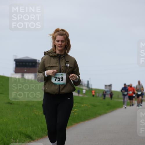 04.05.2025 - 8. Wedeler Halbmarathon Yannick Fuchs http://msf.ph/oto/7828933 04.05.2025 11:35:53 Laufen 759 meine-sportfotos.de