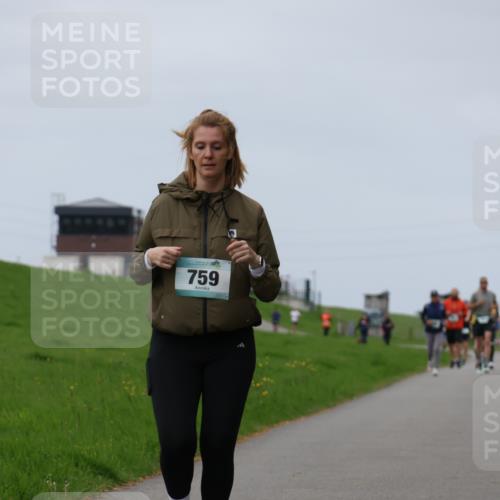 04.05.2025 - 8. Wedeler Halbmarathon Yannick Fuchs http://msf.ph/oto/7828935 04.05.2025 11:35:53 Laufen 759 meine-sportfotos.de